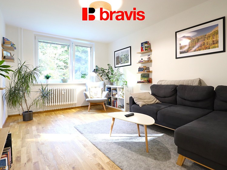 Pronájem bytu 2+1 58 m² - foto 2