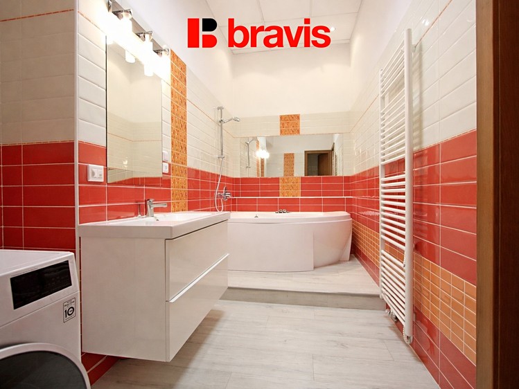 Pronájem bytu 3+kk 66 m² - foto 4
