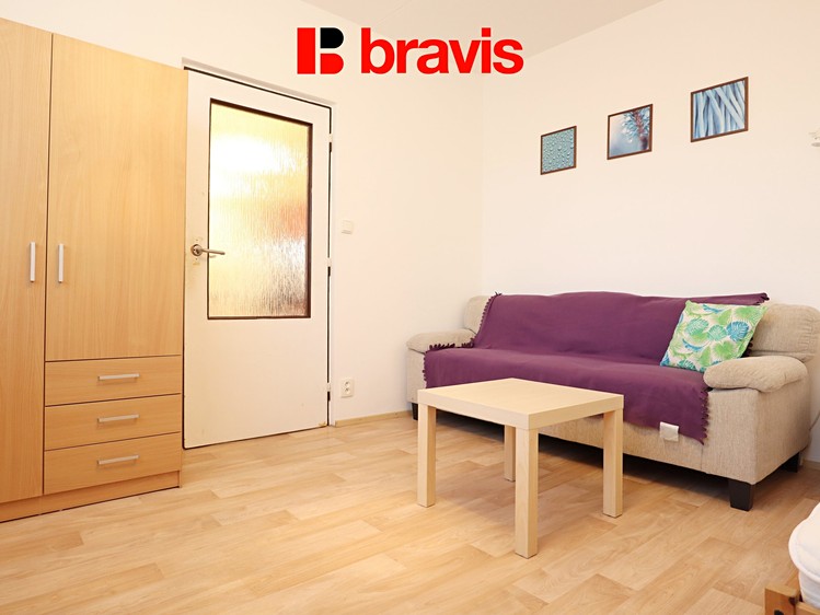 Pronájem bytu 1+1 32 m² - foto 7