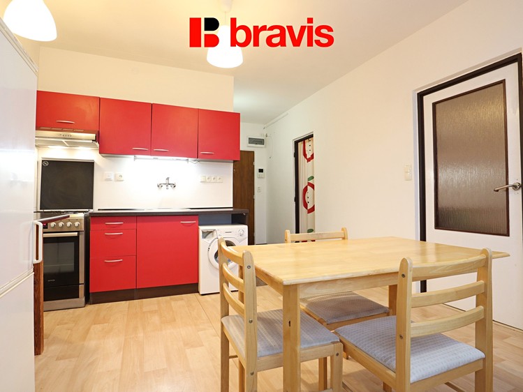 Pronájem bytu 1+1 32 m² - foto 6