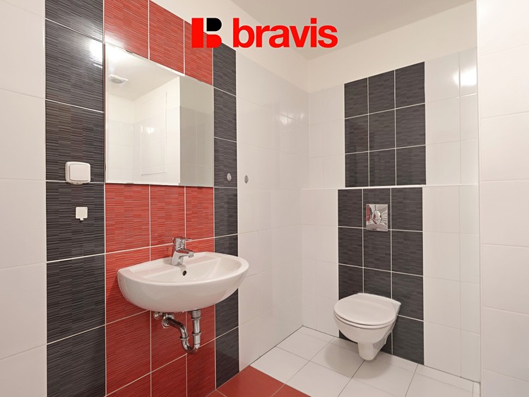 Pronájem bytu 1+kk 35 m² - foto 8