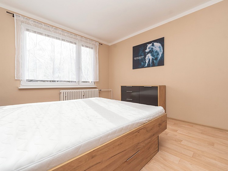 Pronájem bytu 3+1 82 m² - foto 4