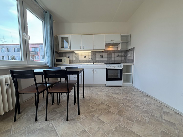 Pronájem bytu 1+1 34 m² - foto 5