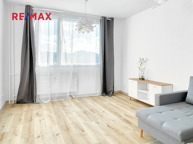 Pronájem bytu 2+1 54 m² - foto 5