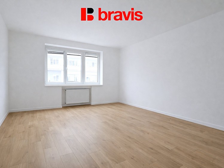 Pronájem bytu 2+1 75 m² - foto 4