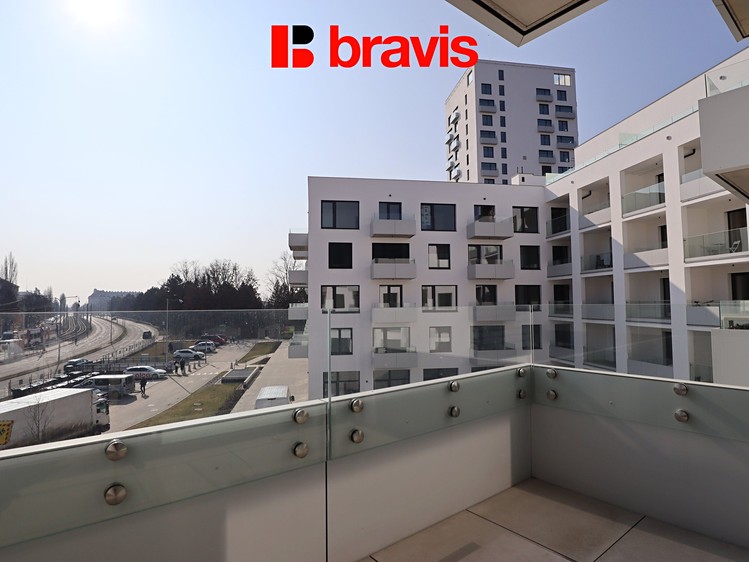 Pronájem bytu 2+kk 47 m² - foto 4