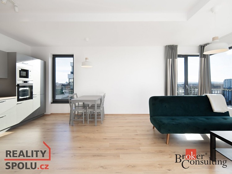 Pronájem bytu 2+kk 80 m² - foto 1