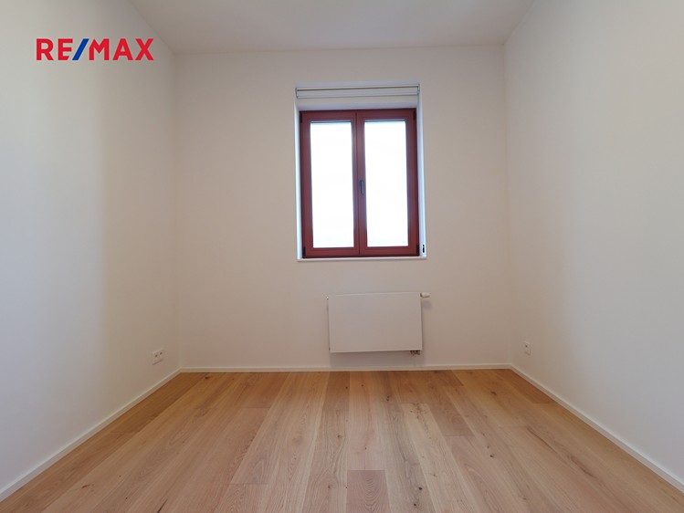 Pronájem bytu 2+kk 41 m² - foto 6
