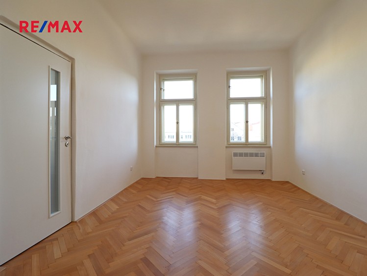 Pronájem bytu 2+1 43 m² - foto 2