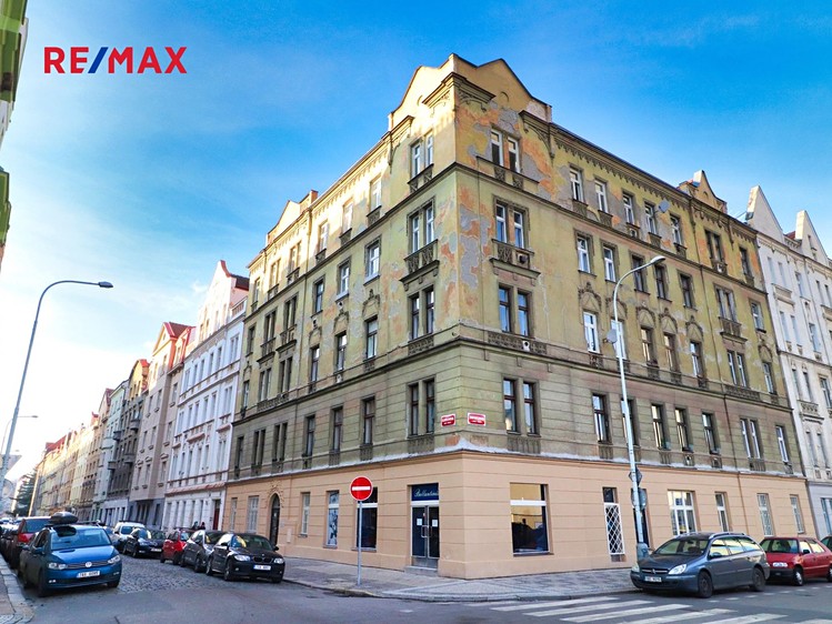 Pronájem bytu 2+1 43 m² - foto 1