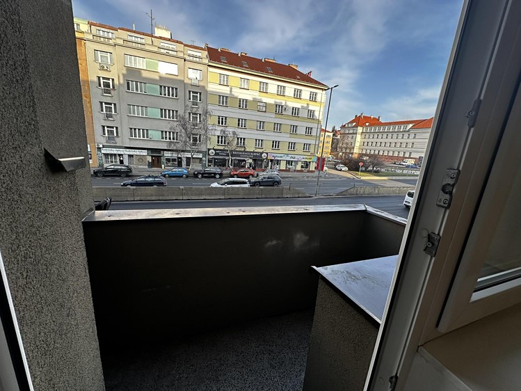 Pronájem bytu 2+1 60 m² - foto 6