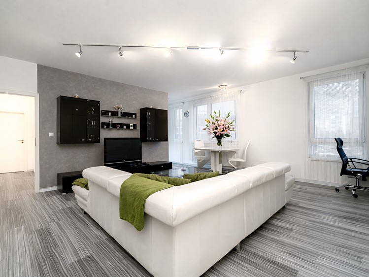 Pronájem bytu 2+kk 70 m² - foto 4