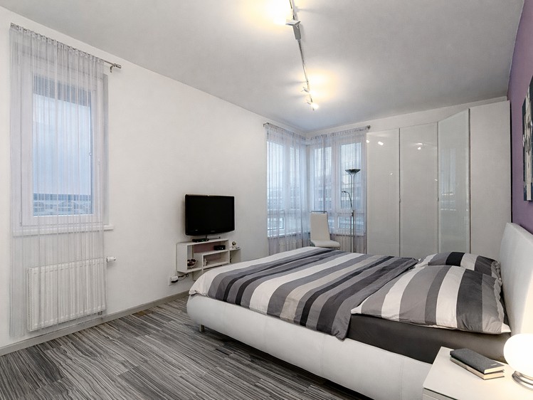 Pronájem bytu 2+kk 70 m² - foto 5
