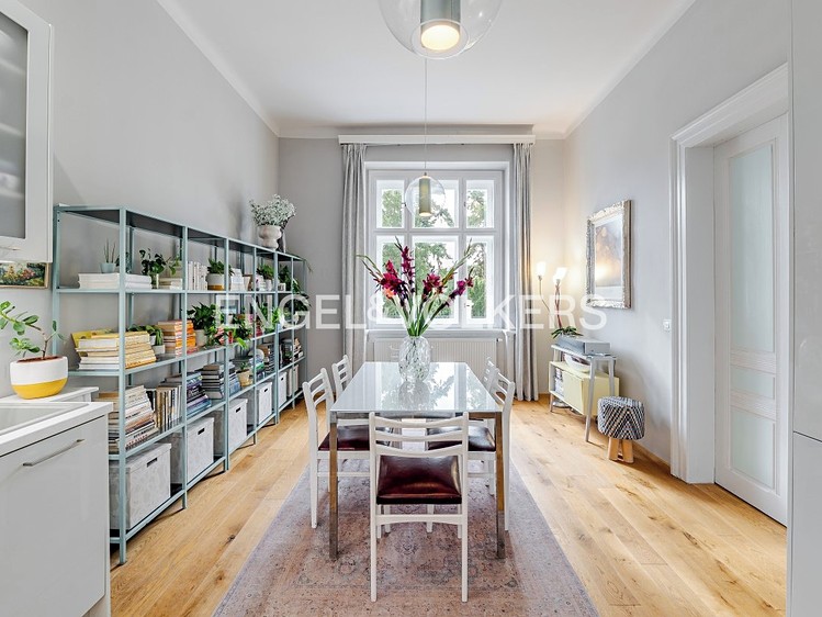 Pronájem bytu 3+1 97 m² - foto 2