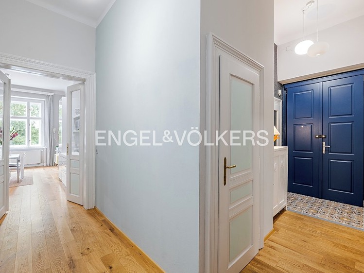 Pronájem bytu 3+1 97 m² - foto 8