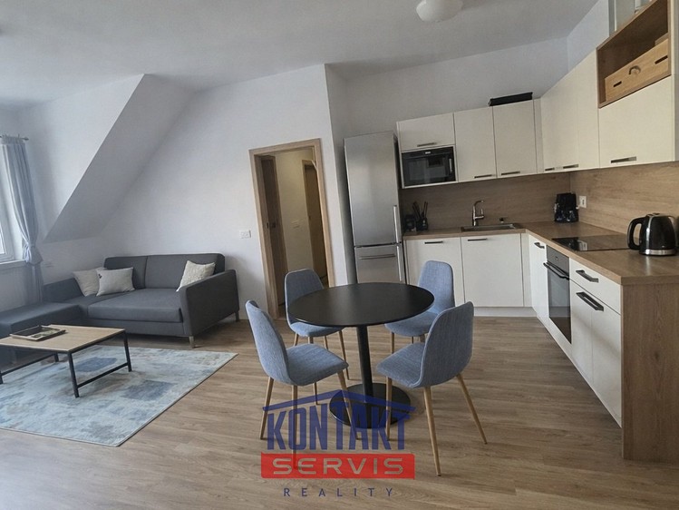 Pronájem bytu 3+kk 97 m² (Mezonet) - foto 1