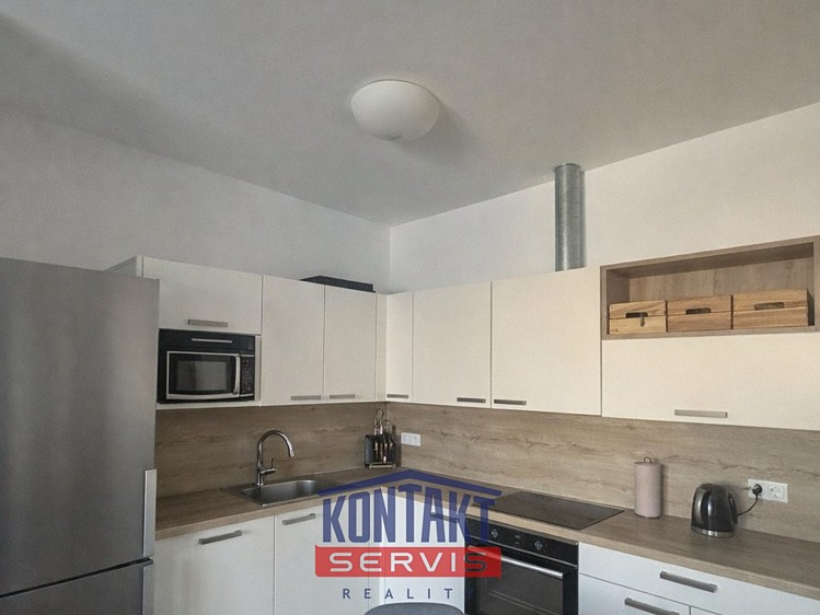 Pronájem bytu 3+kk 97 m² (Mezonet) - foto 4