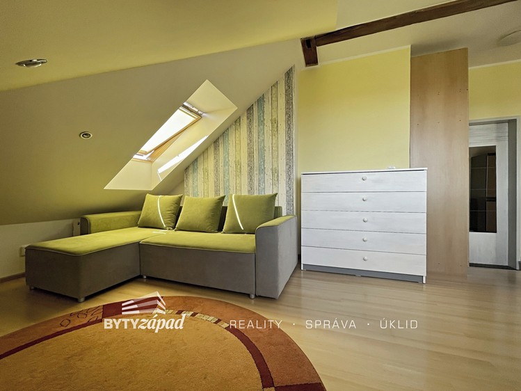 Pronájem bytu 2+kk 48 m² - foto 2