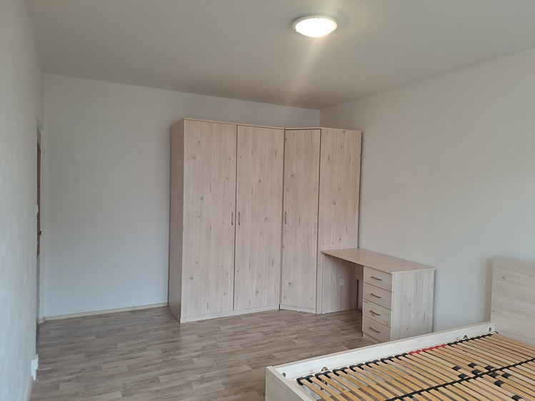 Pronájem bytu 3+kk 57 m² (Jednopodlažní) - foto 4