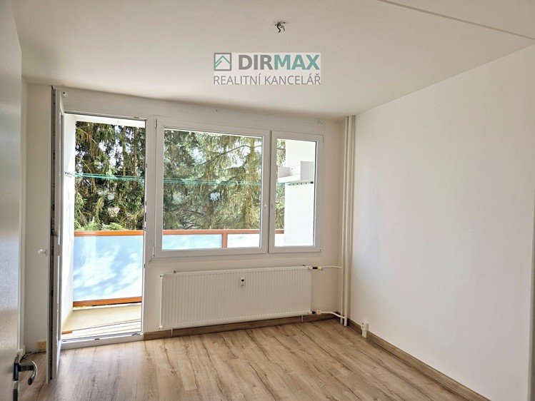 Pronájem bytu 4+1 83 m² - foto 3