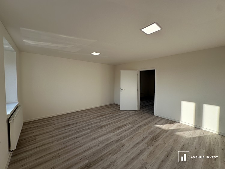 Pronájem bytu 3+kk 77 m² - foto 8
