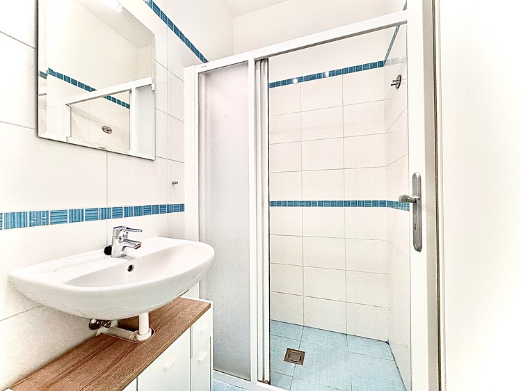 Pronájem bytu 2+kk 33 m² (Jednopodlažní) - foto 2