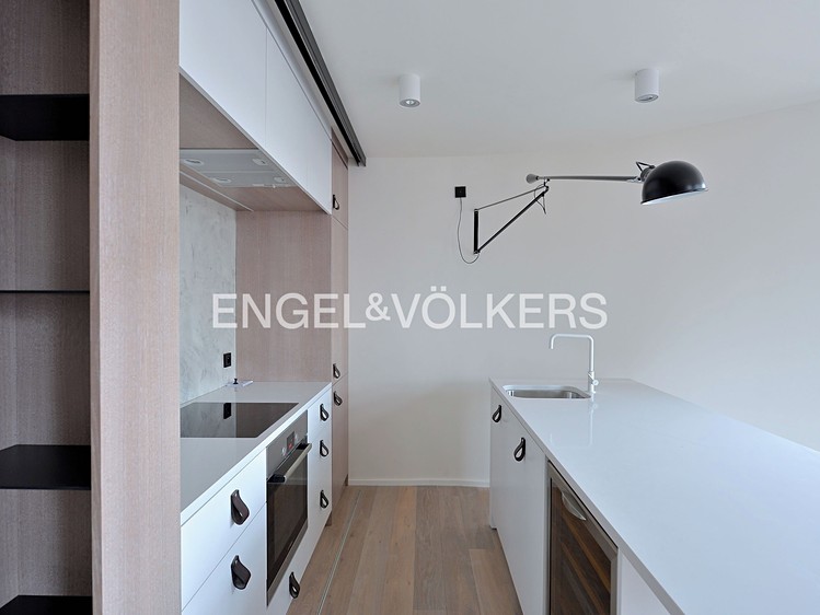 Pronájem bytu 2+kk 60 m² (Mezonet) - foto 3