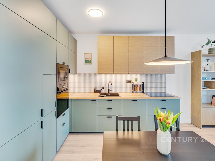 Pronájem bytu 2+kk 59 m² - foto 1
