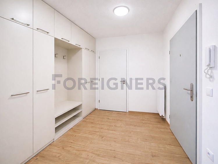 Pronájem bytu 1+kk 38 m² - foto 7