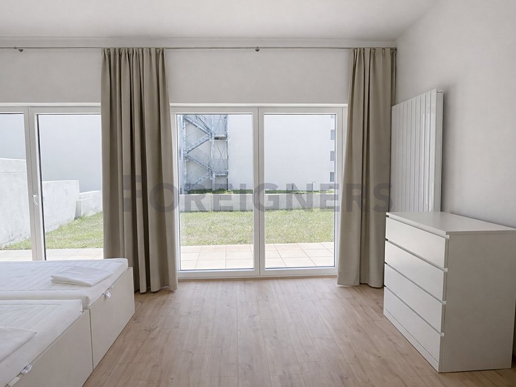 Pronájem bytu 1+kk 38 m² - foto 5