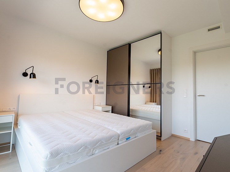 Pronájem bytu 2+kk 66 m² - foto 4