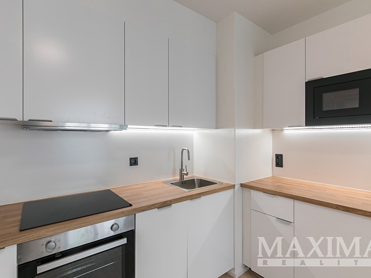 Pronájem bytu 1+kk 30 m² - foto 4