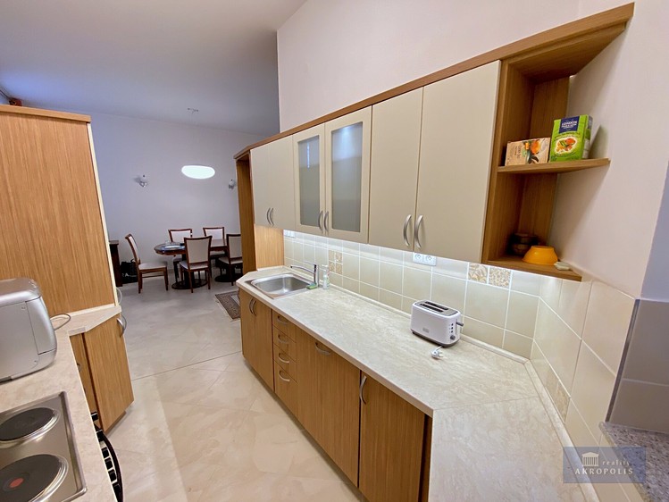Pronájem bytu 3+kk 86 m² - foto 6