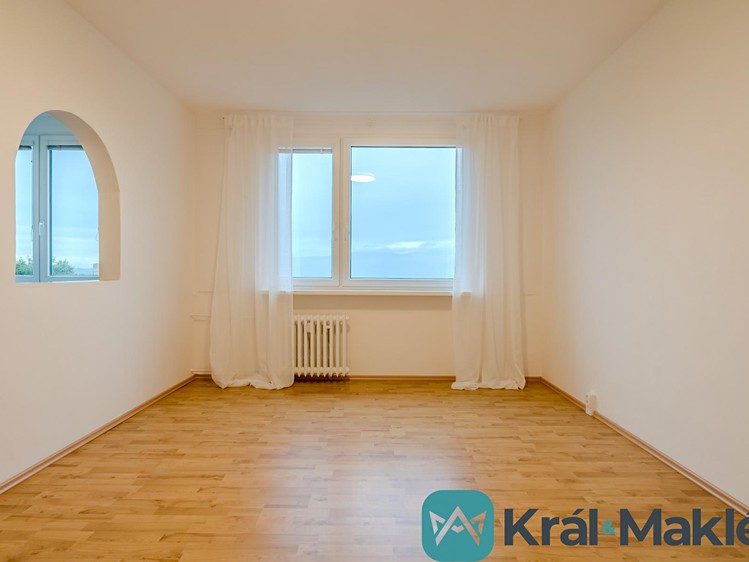 Pronájem bytu 2+1 51 m² - foto 3