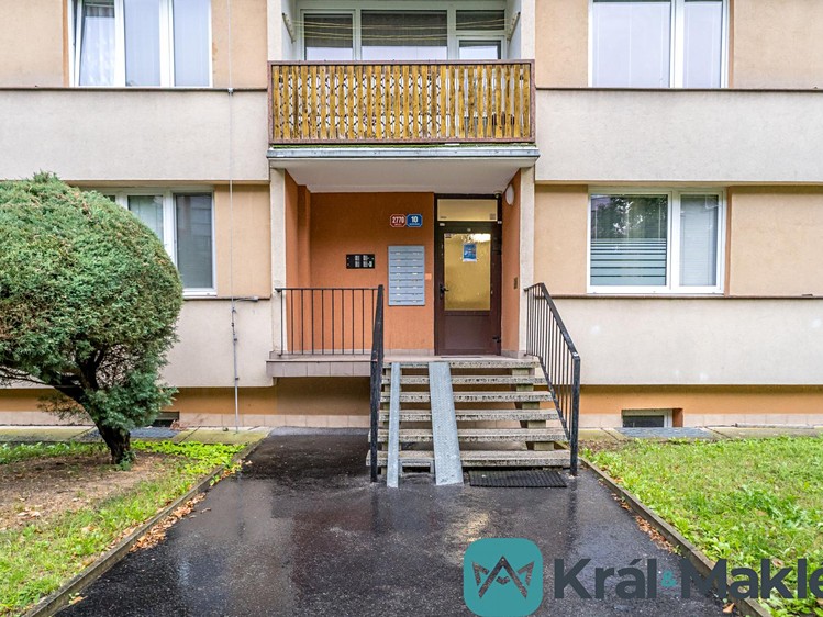 Pronájem bytu 2+1 51 m² - foto 8