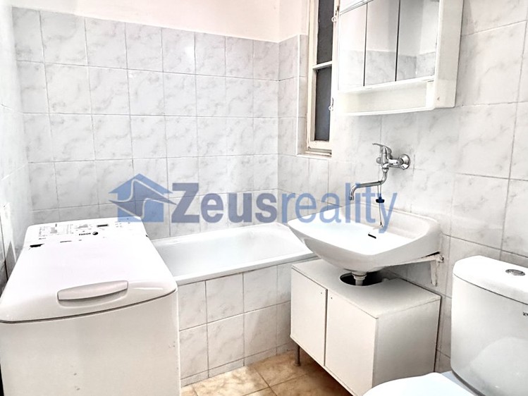 Pronájem bytu 1+1 27 m² - foto 8