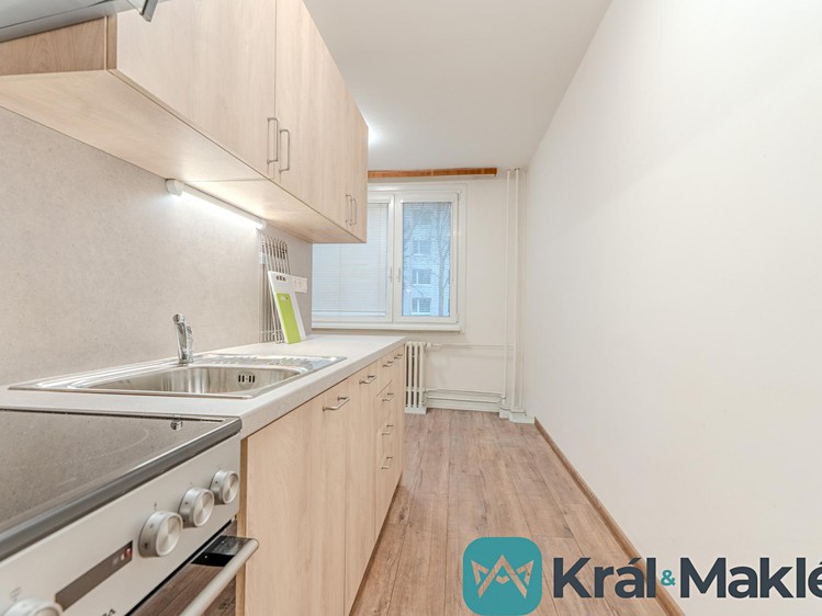 Pronájem bytu 2+1 62 m² - foto 2