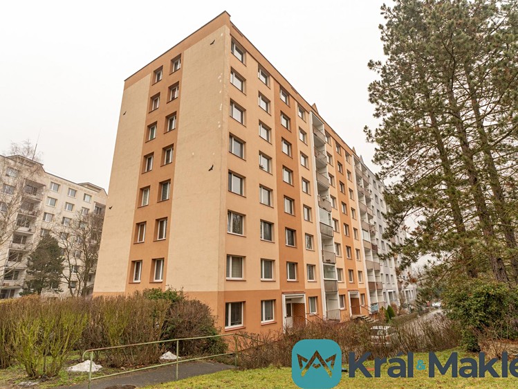Pronájem bytu 2+1 62 m² - foto 1
