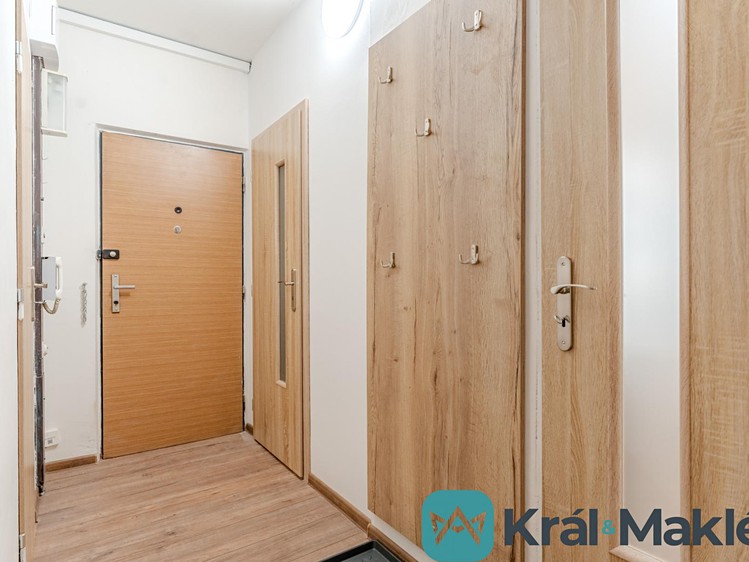 Pronájem bytu 2+1 62 m² - foto 5