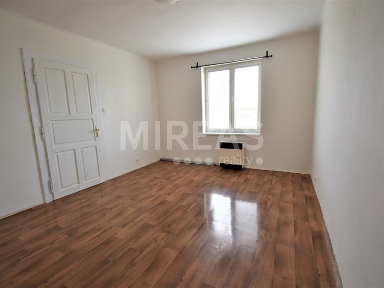Pronájem bytu 2+kk 45 m² - foto 5