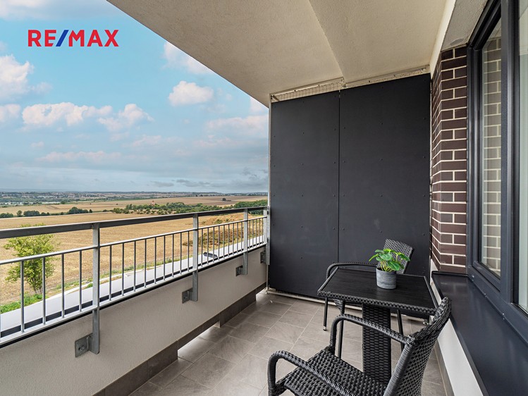 Pronájem bytu 1+kk 31 m² - foto 3