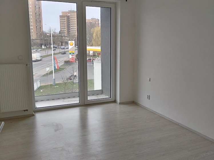 Pronájem bytu 2+kk 44 m² (Jednopodlažní) - foto 3