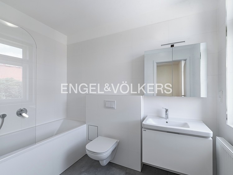Pronájem bytu 3+kk 85 m² - foto 8