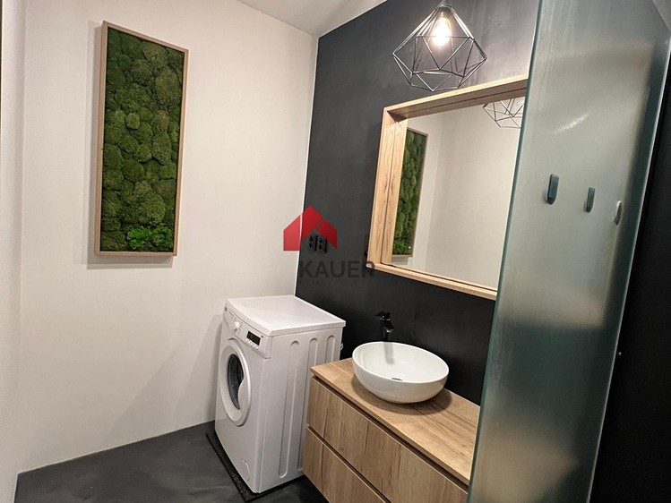 Pronájem bytu 2+kk 56 m² - foto 3