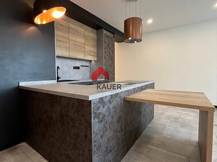 Pronájem bytu 2+kk 56 m² - foto 6