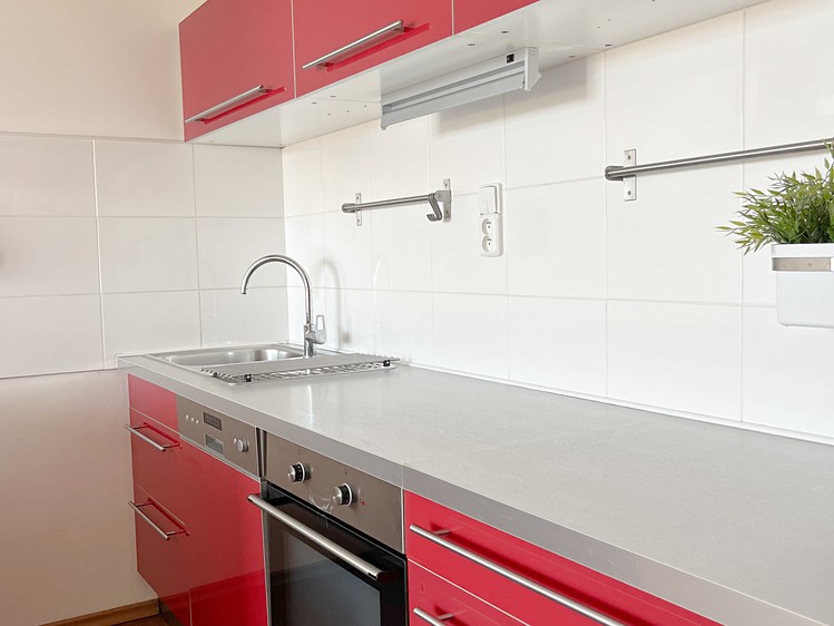 Pronájem bytu 2+kk 58 m² (Jednopodlažní) - foto 1