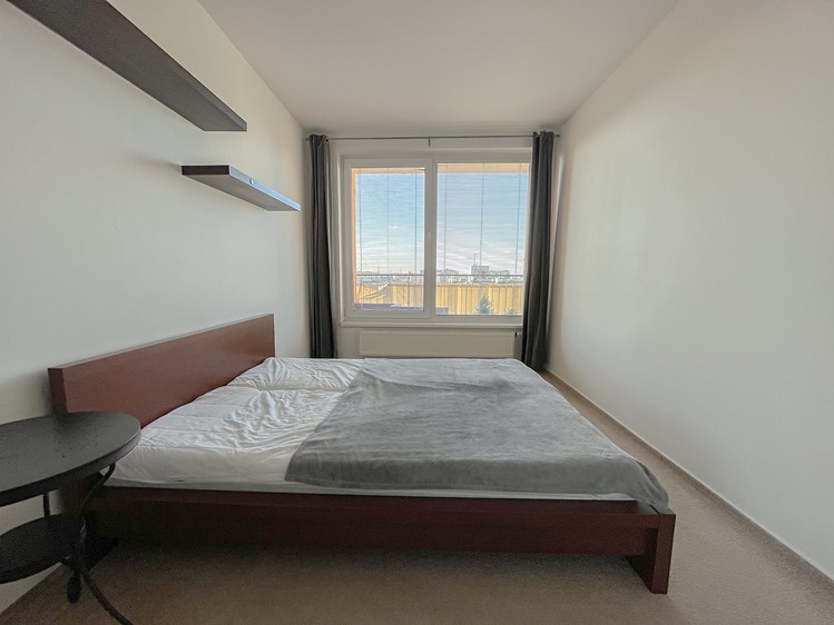 Pronájem bytu 2+kk 58 m² (Jednopodlažní) - foto 4