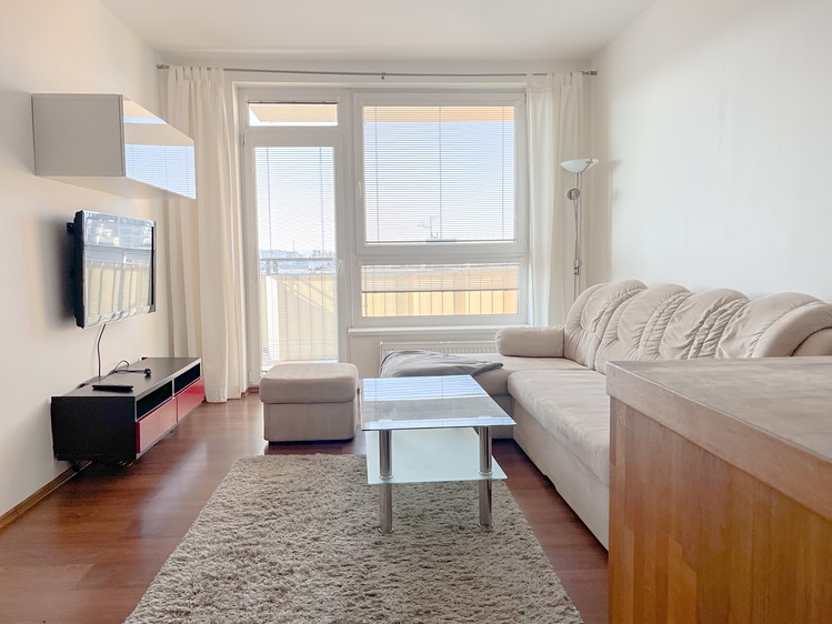 Pronájem bytu 2+kk 58 m² (Jednopodlažní) - foto 8