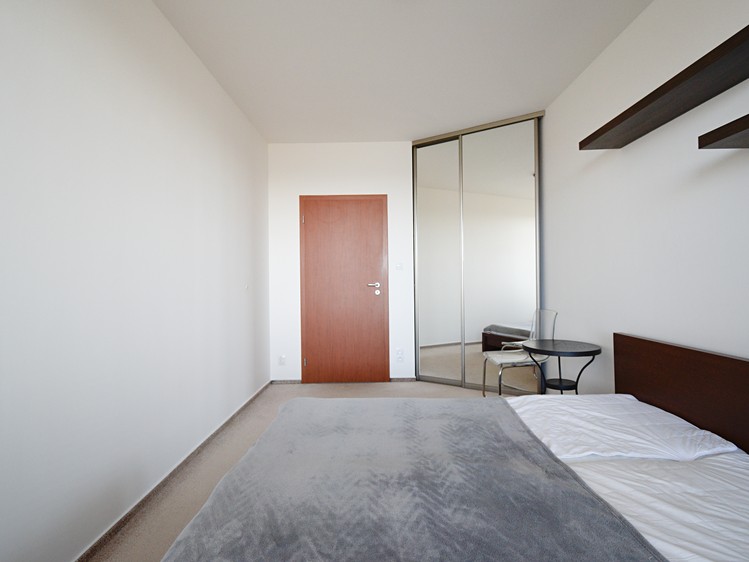 Pronájem bytu 2+kk 58 m² (Jednopodlažní) - foto 7