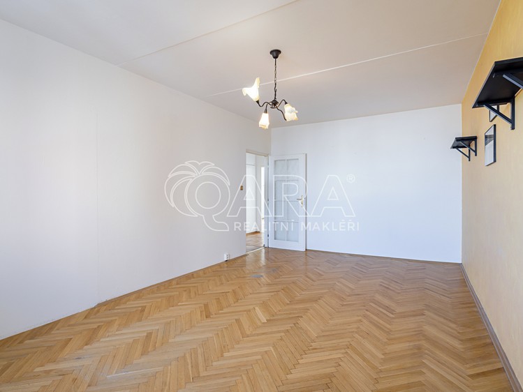 Pronájem bytu 3+1 84 m² - foto 3